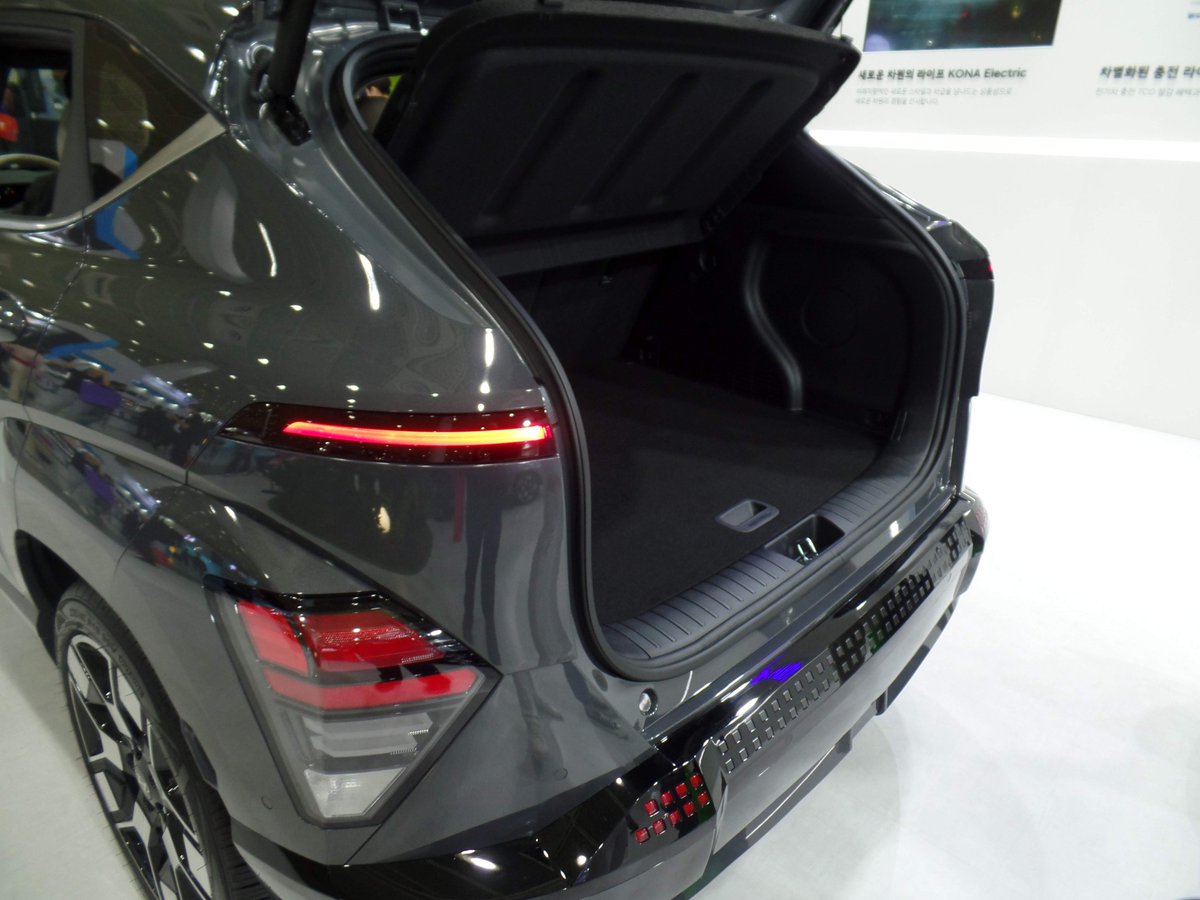 JudahBDavis's tweet photo. #TheallnewKONAElectric
#RuleBreaker
#์๋ก์ด์ฐจ์์๋ผ์ดํ
#KONAElectric
#WorldITShow
#์๋์์ดํฐ์ผ https://t.co/5dkShDYXX8