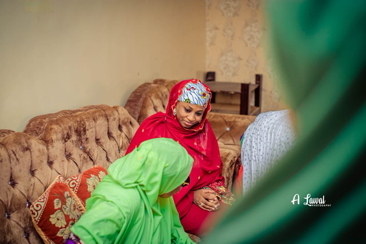 fatimatukr's tweet photo. Today, accompanied by DRAG excos and some of my aides, I paid two condolence visits; 1- to the family of Late Hajiya Habiba Mani at her Mani home and 2- to the Katsina home of the Late Cigarin Katsina. May Allah grant the both of them swift passage into Aljannah firdaus. Hajiya Habiba Mani was before her death, DRAG’s Zonal coordinator (Daura Zone).