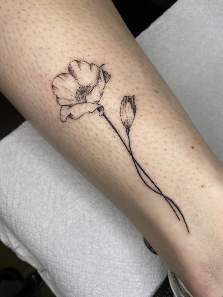 ClarineCc's tweet photo. Je suis tatoueuse sur Grenoble et j’aimerais faire des guest un peu partout en France mais j’ai pas de clients en dehors de ma ville (principalement Paris/Nantes/Bordeaux/Marseille)😢
Mon insta c’est @ clandestine_ink
Partagez svp 🙏🙏 https://t.co/FNhyydXqhe