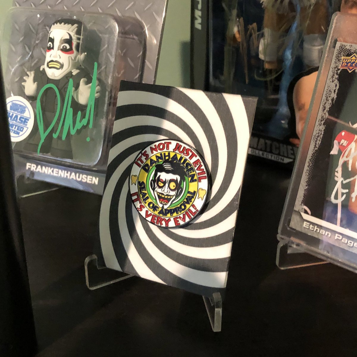 Came up with a slick way to display my @DanhausenAD Seal of Approval pin. #lovethatdanhausen #AEW