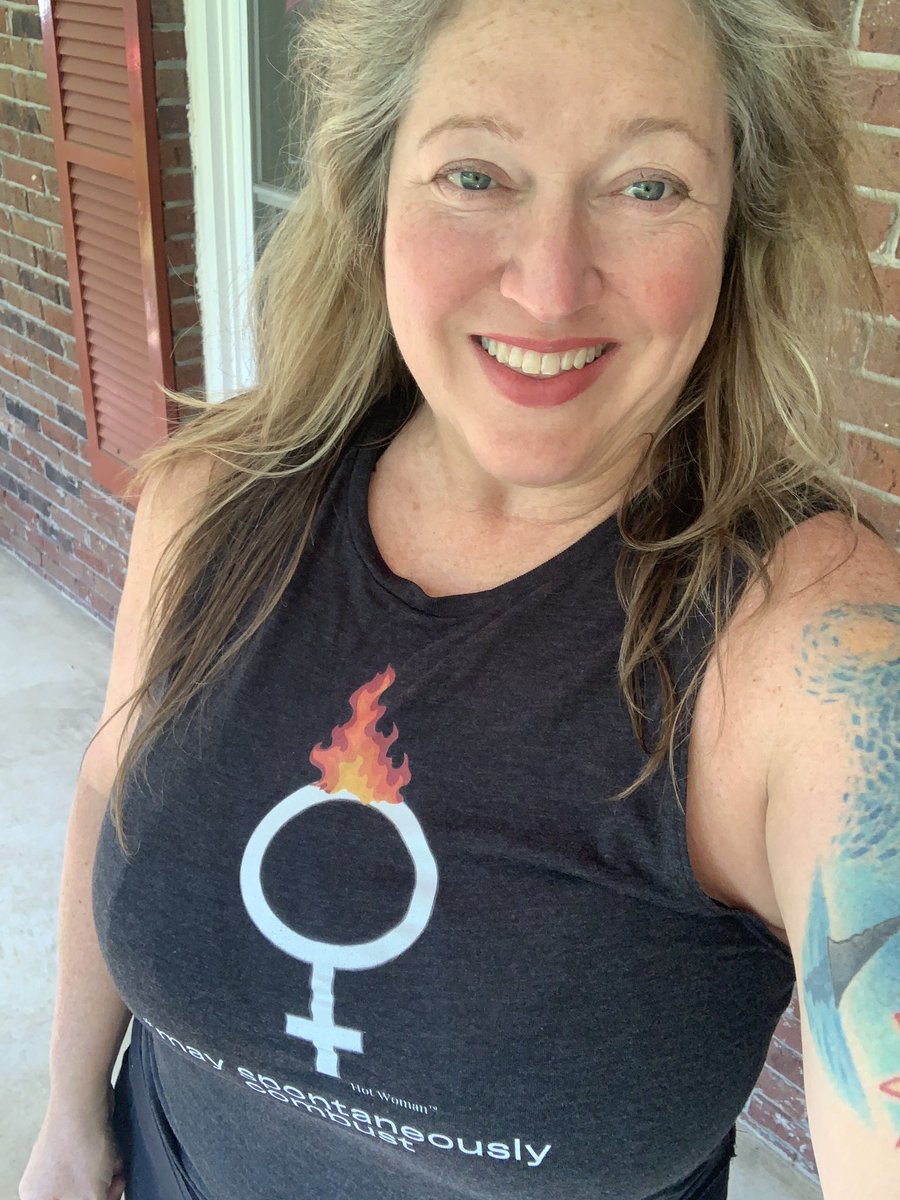 Loving the new Hot Woman tank top- 
May spontaneously combust
🤣🤣🤣🔥🔥🔥
#Menopause #hotwoman  #hotflash @DrewBarrymore @DrewBarrymoreTV 
Get it on Etsy- etsy.com/listing/144307…