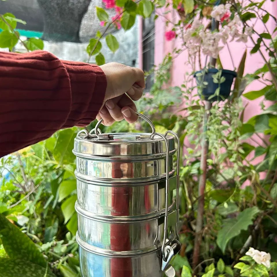 LgaClubMv's tweet photo. This Ramadan's Roadha Thashibari program completed successfully.
Heart was the common ingredient in all of the Thashibari made 😋💛 
And a huge shout-out to our favourite RoadhaBot 🤖

#TeamLGA #lgaclubmaldives #ngosmaldives #lgamaldives https://t.co/NCsupRK1s8