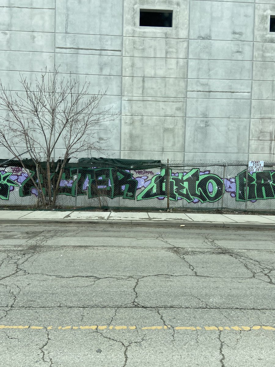 _MarkPure32's tweet photo. SOUTHSIDE CHICAGO Graffiti!#Fullertonartgallery #Chicago #graffiti #graffitiart #StreetArt @StreetArtDream @graffitichicago @Chicago_History @GraffitiDocFilm @GraffitiRadical @spraycandy_io https://t.co/UA8LRz3qNC