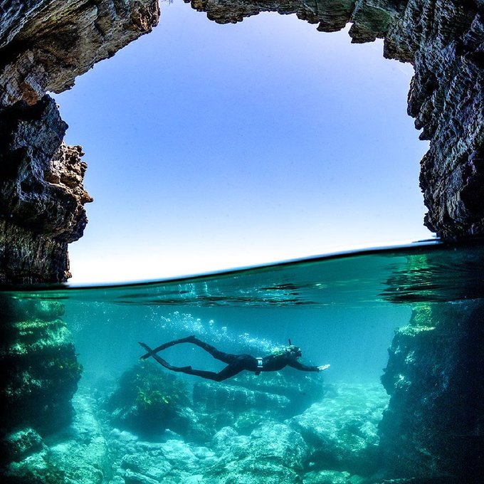 Just when we thought #JervisBay couldn't get any more impressive... 💙  IG/jordan_robins enjoyed a glorious<a href="/tag/jervisbay"class="tags">#JervisBay</a><a href="/tag/seeaustralia"class="tags"><span>#seeaustralia</span></a><a href="/tag/comeandsaygday"class="tags"><span>#comeandsaygday</span></a>