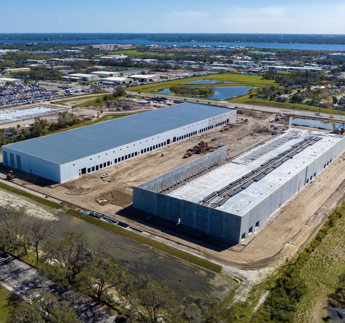 LisaRCarnell1's tweet image. LisaRCarnell1  Built with a tradition of quality and safety. #ComplexConstruction #ConstructionTeam #IndustrialConstruction #StructuralConcrete #GeneralConstruction …