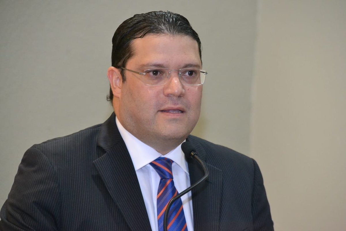 elorientador1's tweet photo. Sanz Lovatón: República Dominicana está a punto de ser un Hub de referencia mundial https://t.co/b4E3GsAhif
@SanzLovaton @vmella @aminvasquezARVC @luisabinader @jeanluisrj @FelipeVicini @HGuilianiCury @jaguerrerobta @fcapellan1 @JJArteaga3  @CentralRomana https://t.co/bc5MGdGUjV