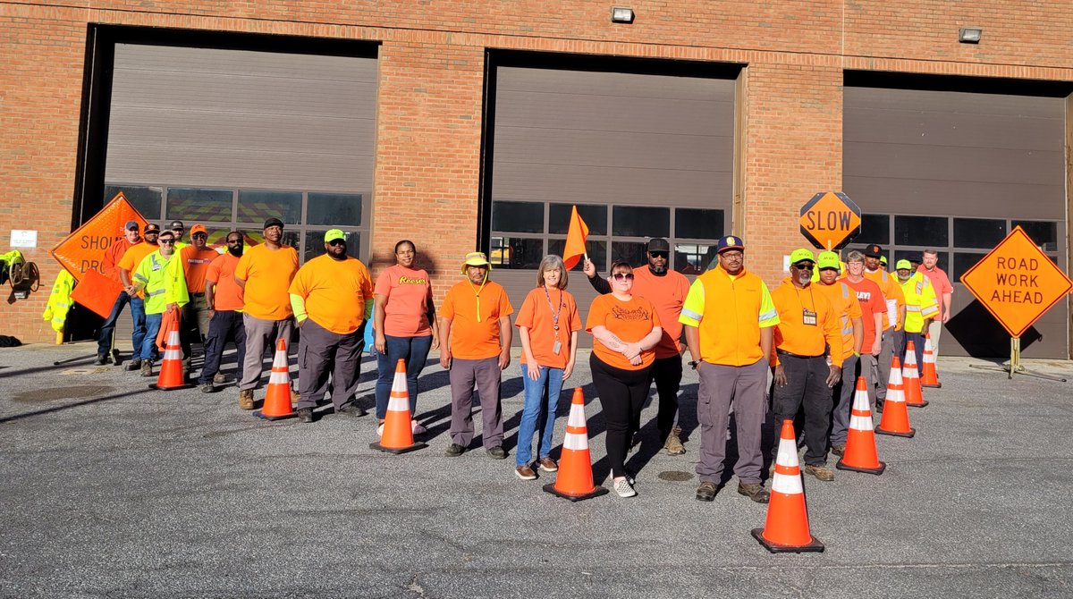 MDSHA's tweet photo. Today is national #GoOrange Day in support of work zone safety. #GoOrangeMD by sharing photos of you and family members wearing orange. #MDOTsafety #MDOTcares #NWZAW https://t.co/vMeoOfYTuM