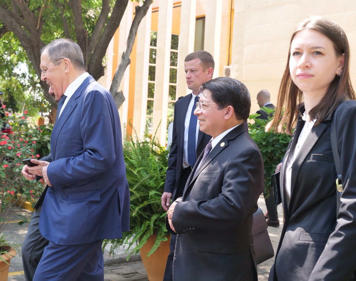 la_moralimpia's tweet photo. #LaPazNuestraVictoria 
Canciller Serguéi Lavrov visita Cancillería de la República de #Nicaragua @mae_rusia @EmbRusNicaragua @3_nicaragua https://t.co/klAPbWijU6