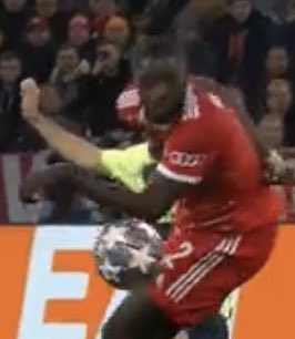 Borussia_Lukas's tweet photo. „Angelehnt“ alles klar ihr Experten

Ist nen klarer Elfmeter fertig https://t.co/ChsfLHmy8z