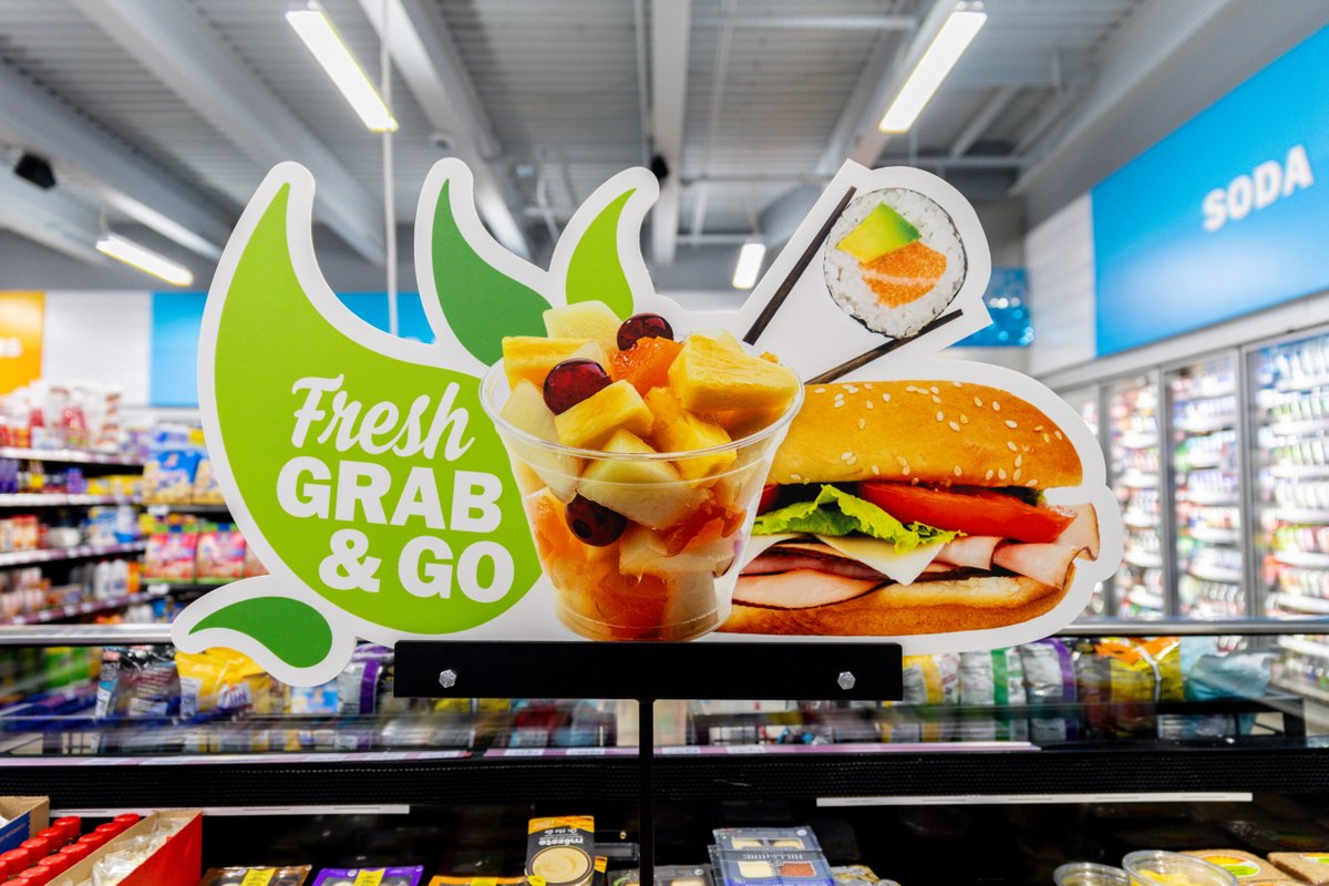 We're giving a new look to our <a href="/HEB/">H-E-B</a> convenience stores! Today in Leander, we launched H-E-B Fresh Bites, a concept that will provide customers more fresh options such as produce, prepared food, and convenient meal options. See more on H-E-B Newsroom: newsroom.heb.com/h-e-b-launches…