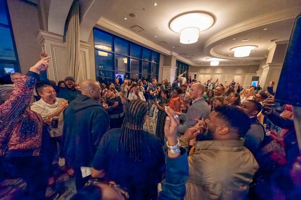 Some gatherings simply revitalize your soul. ✨ Leadership Journeys was one of those events.

Thank you to everyone who attended and participated by bringing light, energy, and love into the space on Tuesday evening.