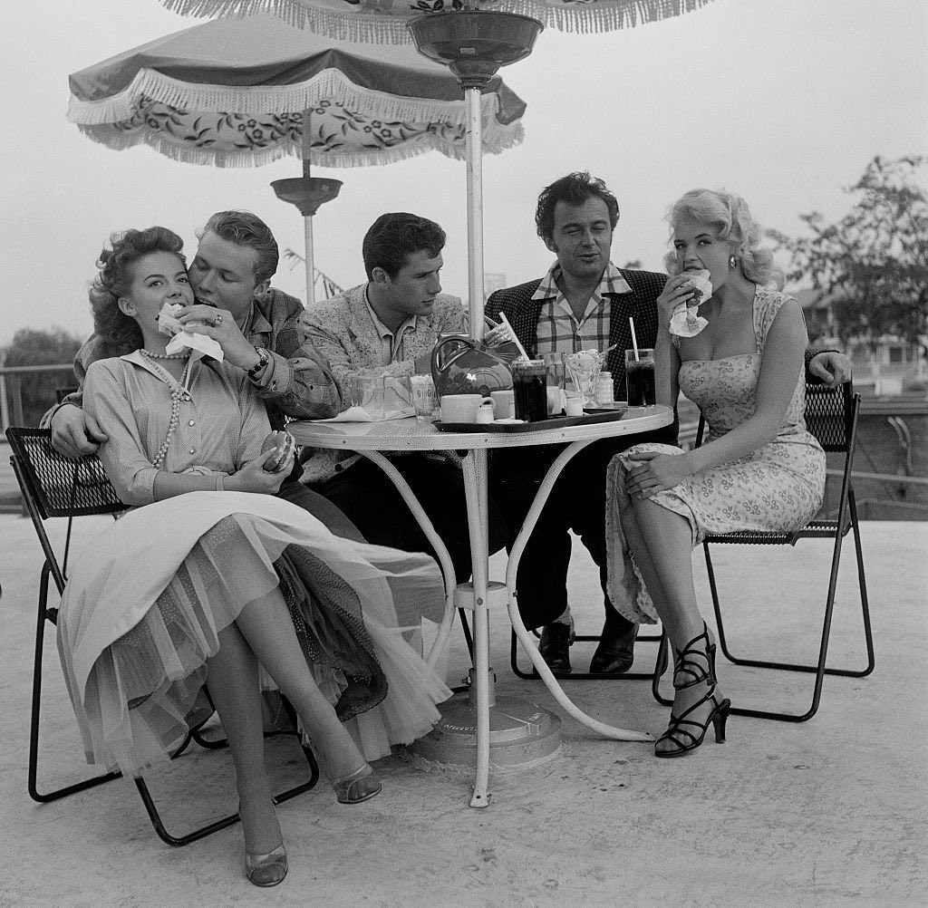 paige 🪼 tweet media