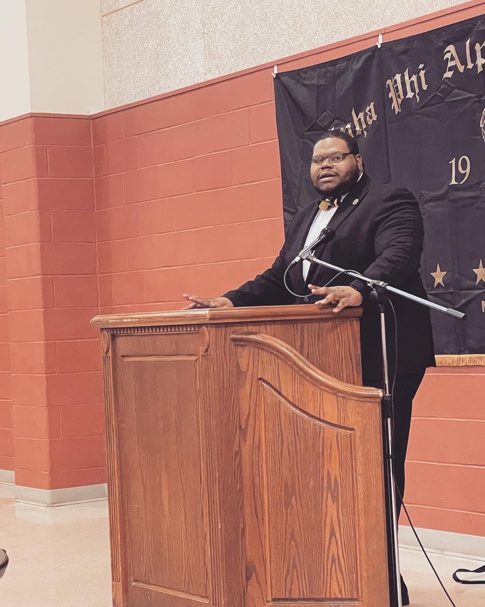 RouteHisto66's tweet photo. A big thank you to Alpha Phi Alpha Fraternity, Inc. for the opportunity for Route History to sponsor and speak at the Illinois Alpha Day at the Capitol breakfast. #alphaphialphafraternityinc #Route66 #advocacy https://t.co/M7EHiNqVJd