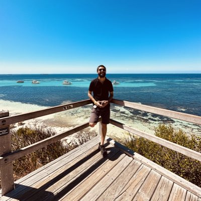 UAshfer's tweet photo. Hello from Australia 👋 #rottnest #islandboy #Australia #wa https://t.co/0zjiNMPspD