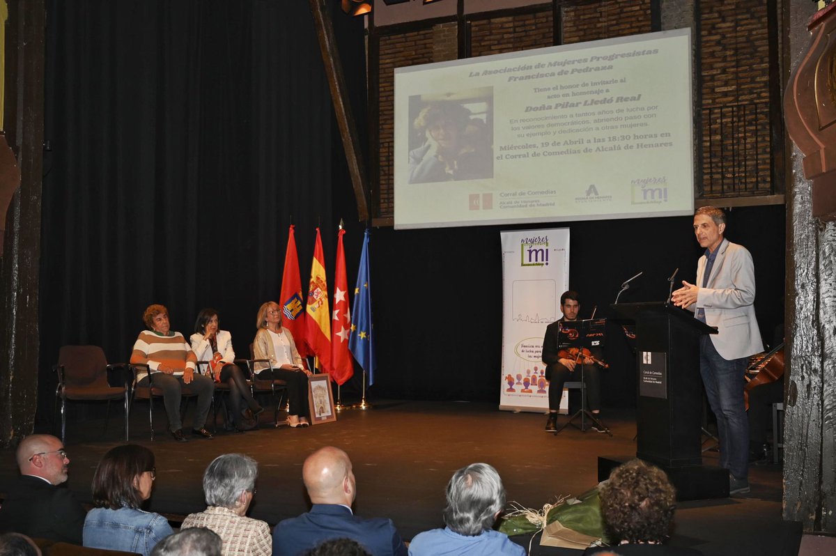 Ayuntamiento de Alcalá de Henares tweet media