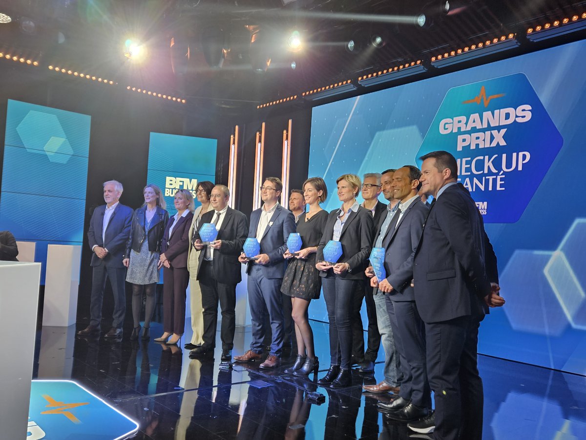 rteston's tweet photo. 🥇Grands Prix Check Up Santé BFM Business : le verdict est tombé !
👉Découvrez les lauréats sur @Buzzesante : https://t.co/miTpkCkC1p…
#checkupsante #sante #esante #hcsmeufr https://t.co/yFQU4tXYAc
