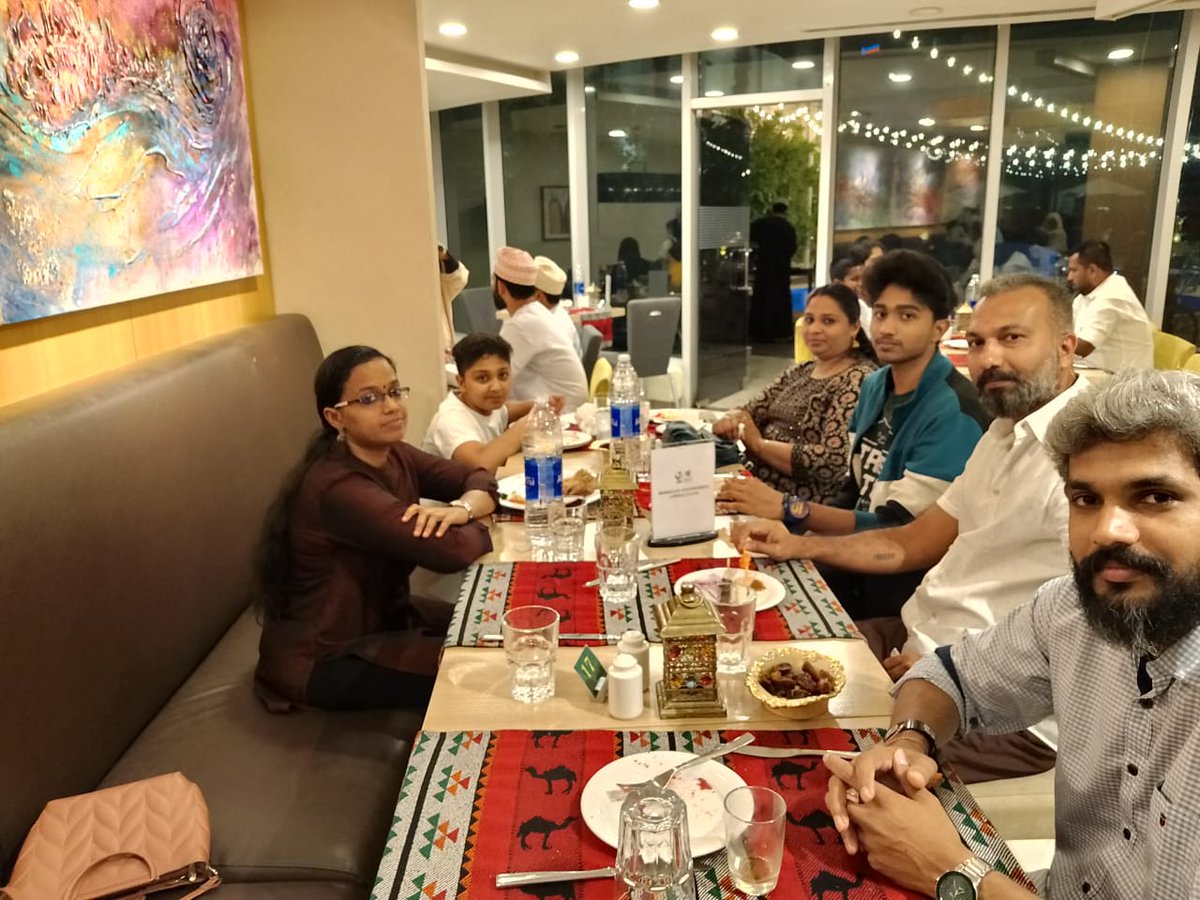 BerkeleyEC's tweet photo. BEC-Oman Iftar 2023 https://t.co/PQYndxp2Gx
