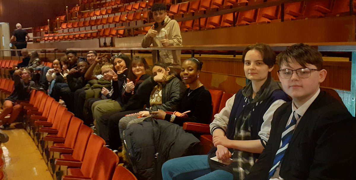 Our <a href="/BelgradeTheatre/">Belgrade Theatre</a> HUBS are watching @Complicite's show #DriveYourPlow tonight, in preparation for their own performance as part of #HUBSFest in July! #InTheMeantimeWeTry