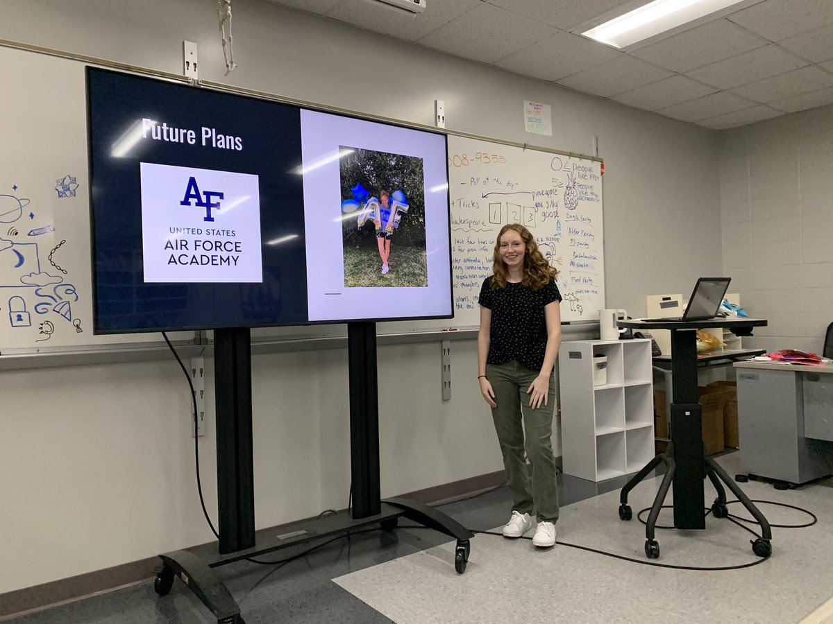 LauraHaeberle's tweet photo. The NPHS Class of 2023 presented their exit interviews today. Over and over, the students gave credit to the teachers and staff @SouthernHancock for helping shape their future. What a wonderful future it will be! @VoelzJames @MitchanerNPHS @BurkNPHS @llantrip https://t.co/aft8iiTCCg
