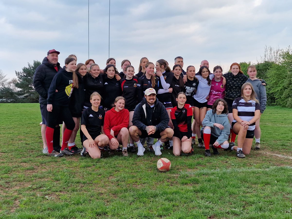 Exeter Saracens RFC tweet media