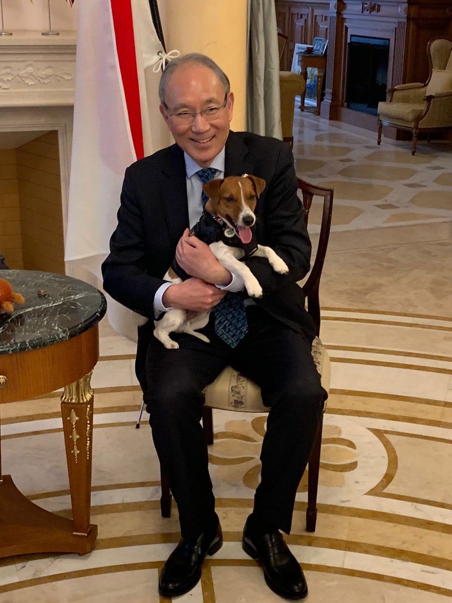 PatronDsns's tweet photo. I visited the Ambassador of Japan in Ukraine @JPEmbUA We discussed the demining, and I conveyed gratitude from all the Ukrainians for the Japanese help. That's how I like to say: "Arigato to you," well, only in dog language🤭 https://t.co/sZYWPj05qN