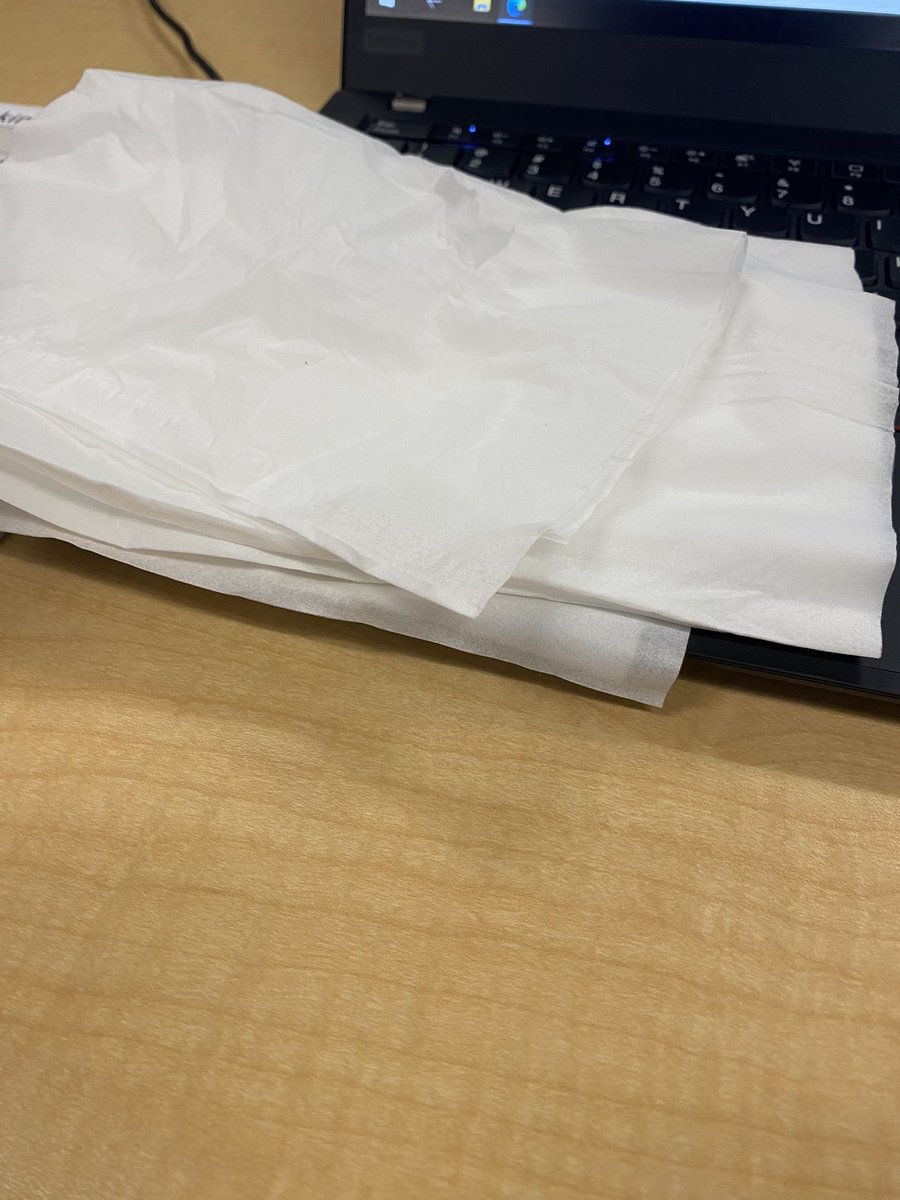 Tergenta's tweet photo. When you ask for tissues and they let you open the box… there’s more in my purse lol https://t.co/Ky7rh3UYih