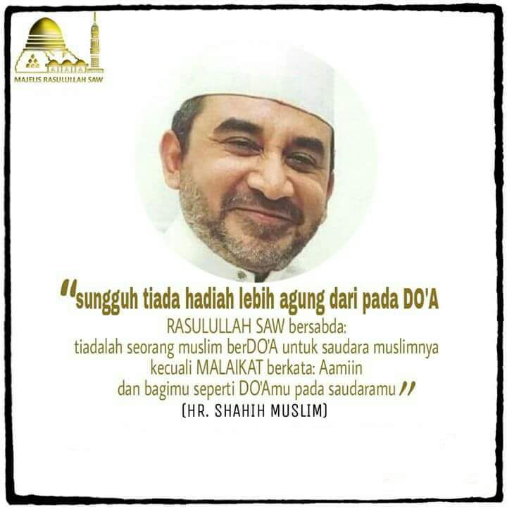 nabiel_almusawa's tweet photo. Anakku.. Apa hadiah yg terbaik buat saudaramu..? Tiada hadiah yg lebih baik &amp; lebih agung daripada Doa di belakang/tanpa sepengetahuan saudaramu.. Sb RasuluLLAAH SAW bersabda: Doa  di belakang saudaramu itu diaminkan Malaikat, dg kata2: Amin &amp; bagi kamu juga (HR Muslim no 2732) https://t.co/Oz4npVlswm