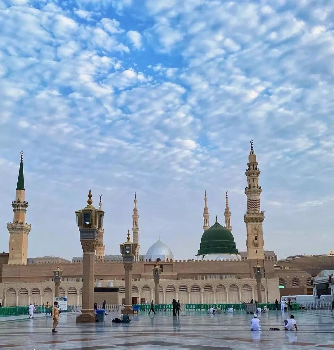 realYamaan1's tweet photo. محبت تو دراصل وہ ہے جو ميرے نبی نے کی ہے امت سے اپنی❤ https://t.co/scUxeWhyGu