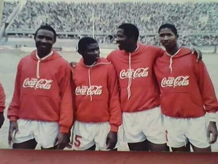 pecko4u's tweet photo. To the REAL Soccer fans out here! LEVENTIS UNITED IN THE 80S. MENTION THEIR NAMES??? https://t.co/Do1oHABV0Q