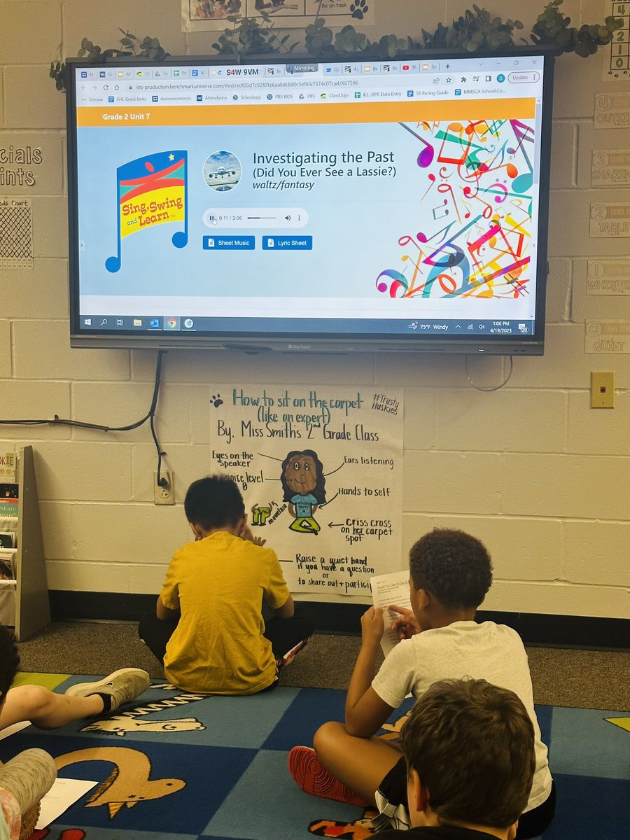 A_MinearAHL's tweet photo. I was able to watch @mssmith_AHL’s #TrustyHuskies investigate the past. I love all the different pieces of Benchmark I was able to see in action. Ms. Smith pulled out all the stops today! #CPSbest https://t.co/oUoLAIId4b