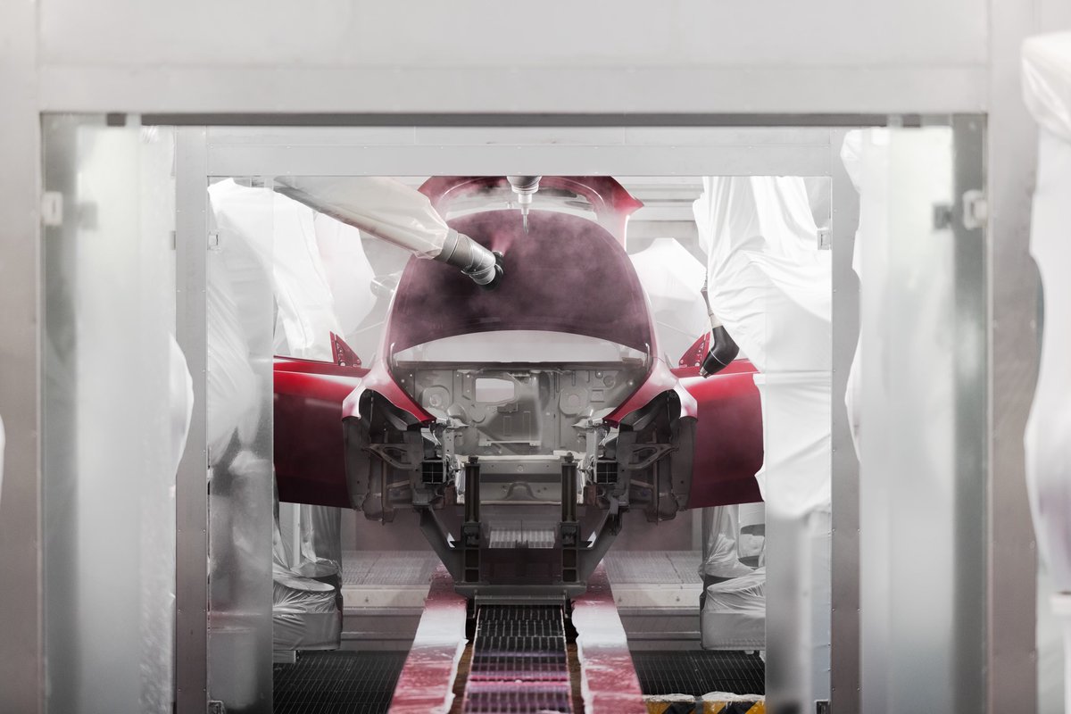 teslaeurope's tweet photo. Midnight Cherry https://t.co/kzW4srkTaH