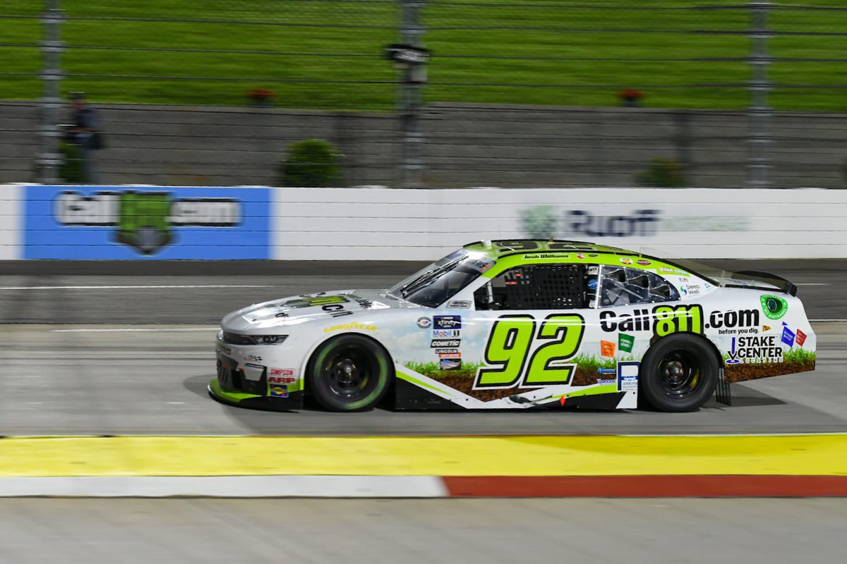 Arizona811's tweet photo. Hereโs some of our favorite photos from the Call Before You Dig 250 last Saturday night! ๐ท @MartinsvilleSwy @Josh6williams @dgm_racing_ @NASCAR #BeforeYouDig250 #NationalSafeDiggingMonth #Call811 #DigSafe https://t.co/DW7T4f7mI8