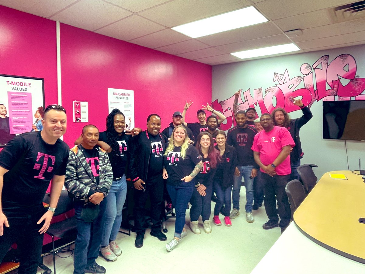 Coastal VA had a productive RAM meeting this morning, where they all collaborated, asked intentional questions, and worked on understanding and developing their own personal brands. This team is nothing short of amazing and we are lucky to have this group of leaders!