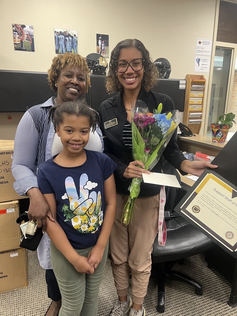 WCHS_Warriors's tweet photo. We are thrilled to honor Lauren Hughes, Assistant to the Athletic Director, as our Support Staff of the Year.  Lauren is essential to our Athletics Department and always does everything with a smile!  Congratulations Lauren! #WarrenWill https://t.co/SgzSuzXWdn