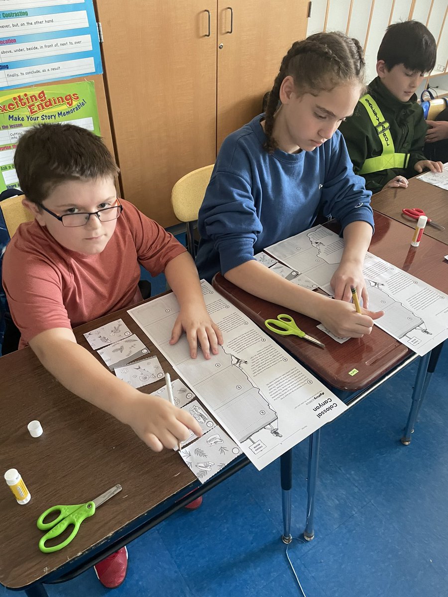 eosullivan_3's tweet photo. How fossils help us discover how our environment has changed over millions of years! @PamStokes609 #barnegatinspires https://t.co/TM5oD7KVYZ