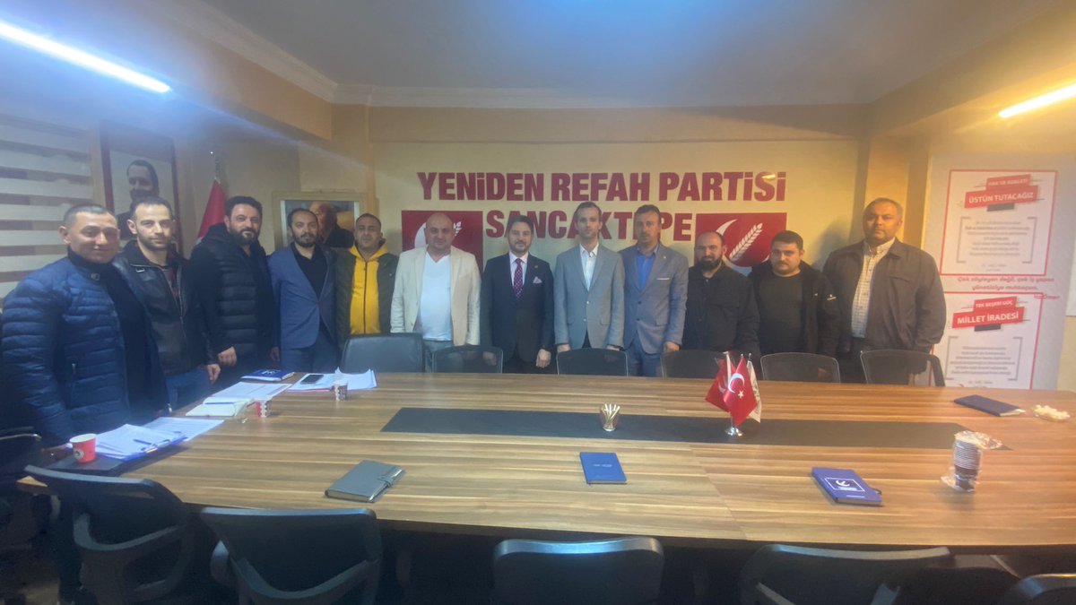 RpSancaktepe's tweet photo. Haftalık Olağan Toplantımızı  İl Başkan Yardımcımız Sn Mahir KARAL Katılımıyla İlçe Başkanımız Sn Ekrem Yahya ATEŞ Riyasetinde Gerçekleştirdik .

@ErbakanFatih  
@rpmustafadogan  
@YahyaAtes  
#sabriozcelik
@refahist 
#MilliGörüşMeclise 
#istanbulbizeemanet https://t.co/QmwP1zi80B