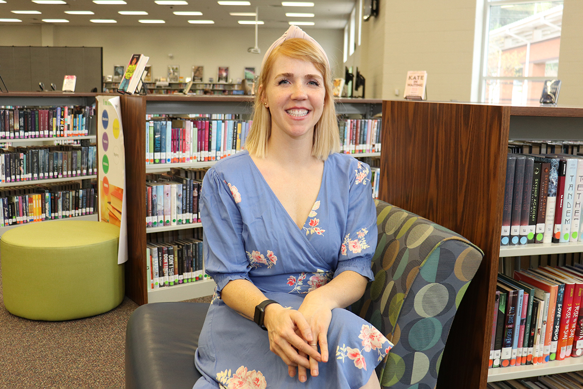 GwinnettSchools's tweet photo. Ms. Murphy says her heart is kind. She is a special education teacher at Discovery HS, and is our #Shine Staff Member of the Day! Click here to meet Ms. Murphy and other “shining” staff members: https://t.co/RfONODLH8b https://t.co/EXla3OCvfT