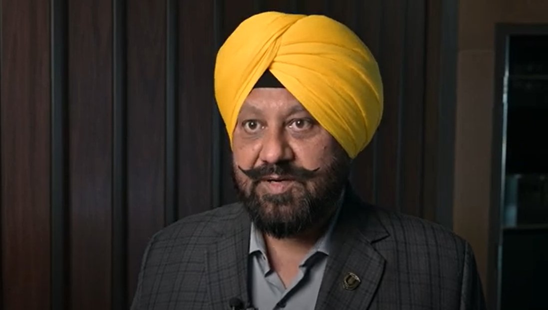 Watch Metro Vancouver transit workers discuss their new contract: unifor.org/news/all-news/… #bcpoli #vanpoli #bclab