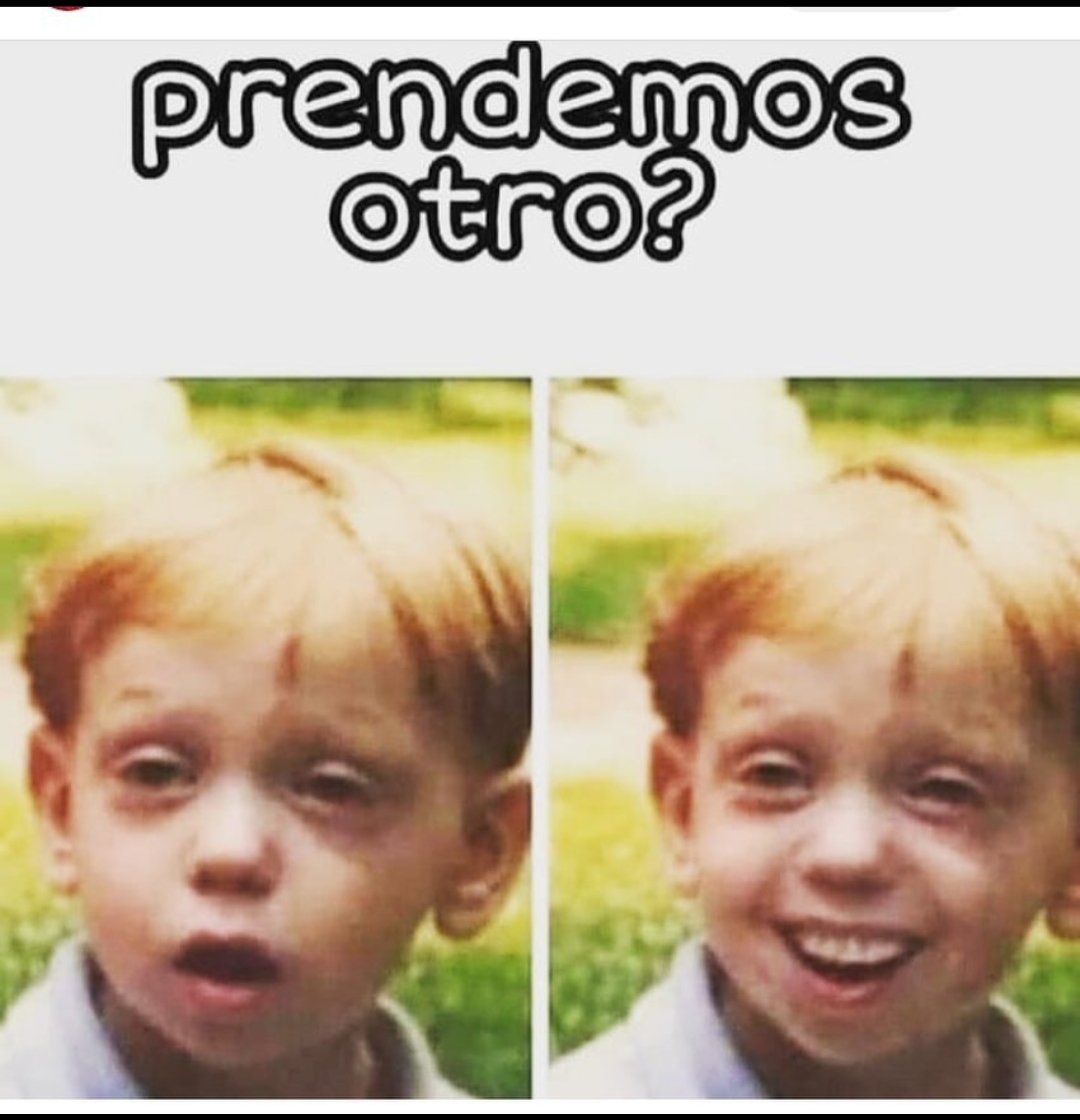 LuchoM_VR46's tweet photo. @SantiMaidana10 @charliesinredes La foto me recordó este meme 😍 https://t.co/lr8Hyci65l
