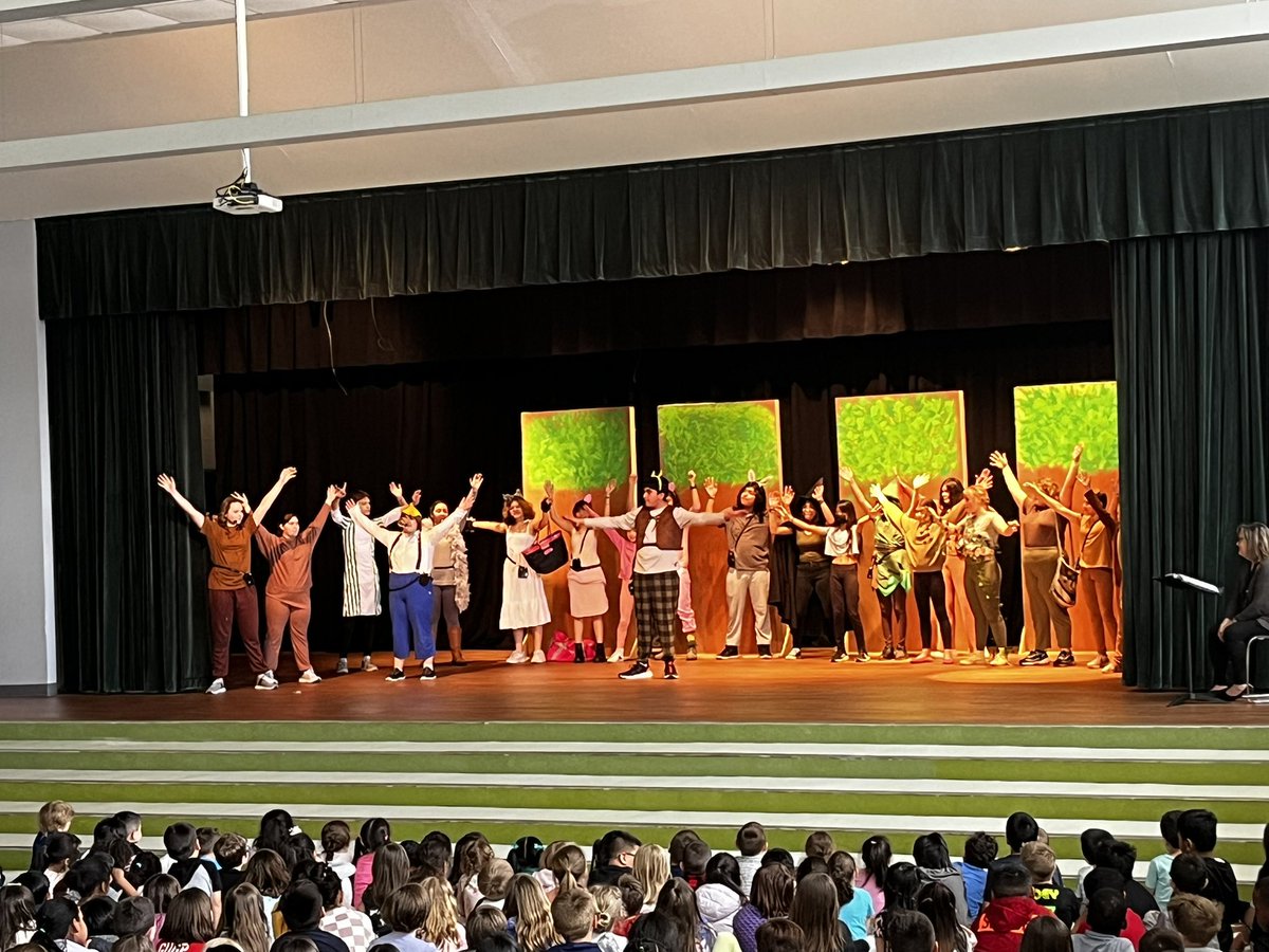 patienceteaches's tweet photo. The Shrek cast &amp; crew knocked it out of the swamp today at their first performance! Bravo! We are so proud of them! @WinstonCampus @WCEaglesD15 @D15Schools https://t.co/xJoMNdqjeG