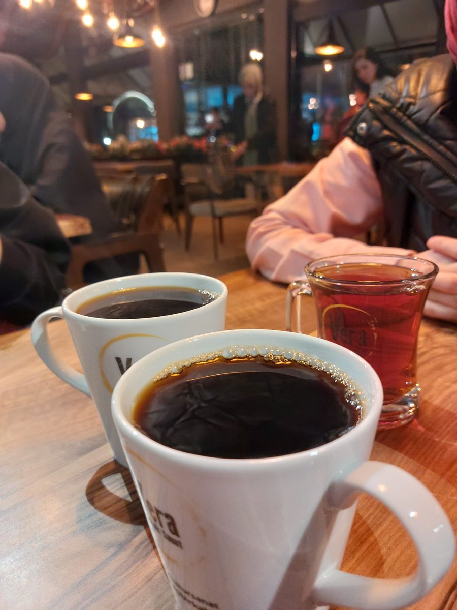 melikeetin's tweet photo. İftardan sonra yapılabilecek en güzel aktiviteyi yaptık 😍💜 https://t.co/QVfkOxdJvy