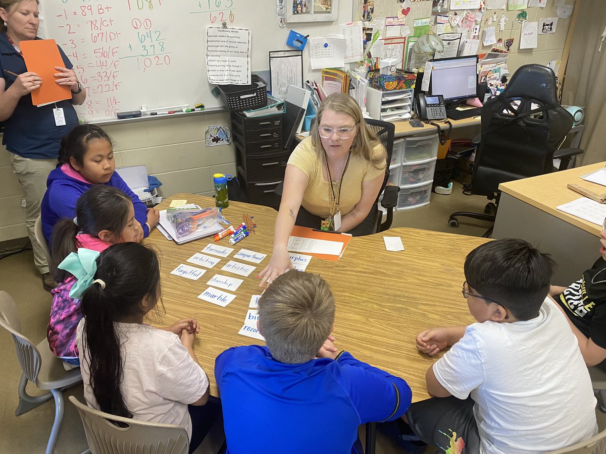 ginatjones1's tweet photo. HUGE take-aways from Crossville Elem Lesson Study today: 1. There’s POWER in collaborative planning! 2.  Plan to teach to the high and provide support/scaffolding as needed.  3.  Consistent tiered instruction based on SoR!!!  What a great day ☀️@DeKalbCoSchools @Alabama_Reading https://t.co/FfL38OC3ot