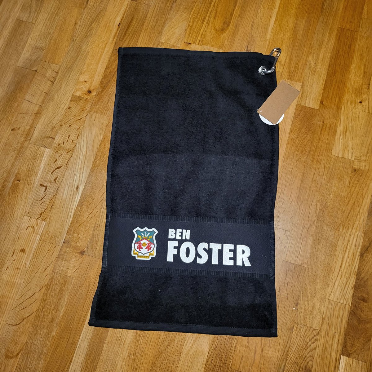 HusonDesign's tweet photo. In celebration of the incredible penalty save last week, we have made this gift for @BenFoster of @Wrexham_AFC 

Help us get this gift to Ben!! A custom goalkeeper towel!

@VancityReynolds can you help?

#football #wrexhamfc #benfoster #ryanreynolds https://t.co/vu7b4mLqmN