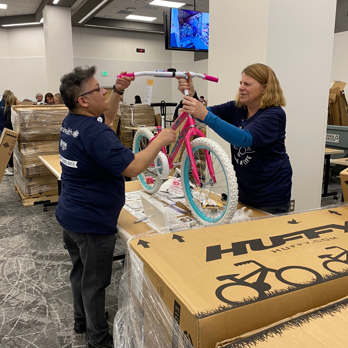 It was exciting to see so many @AllinaHealth past and present team members such as @PennyWheelerMD and @MDHCommMalcolm volunteering with @FreeBikes4Kidz. Thank you to all those who donated their time to such a great cause! #fb4kMN #AllTogetherBetter #CareersWithPurpose