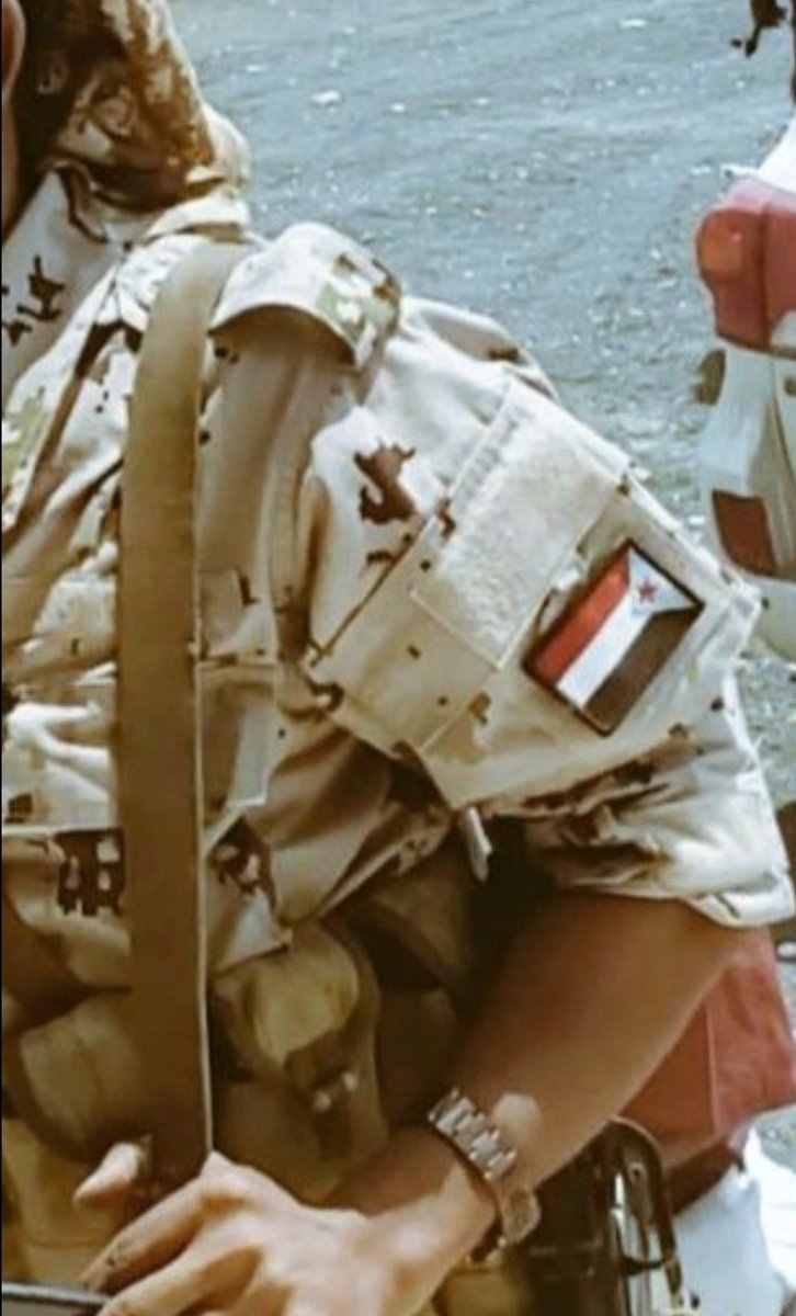 qadir_qadi's tweet photo. من باعوا صنعاء والشمال لايمكن لهم أن يشتروا عدن والجنوب، فالتحرير الذي قوامه الدماء والتضحيات لايمنح لأحد سوى لذلك الشعب الذي بذل الأرواح وسكب الدماء وقدم قوافل الشهداء ومواكب الجرحى في سبيل تحرير الأرض وصون العرض وحفظ الدين وستظل عدن هي منارة التحرير وعنوان انتصار كل الجنوب .🌹 https://t.co/m7c8g7smen
