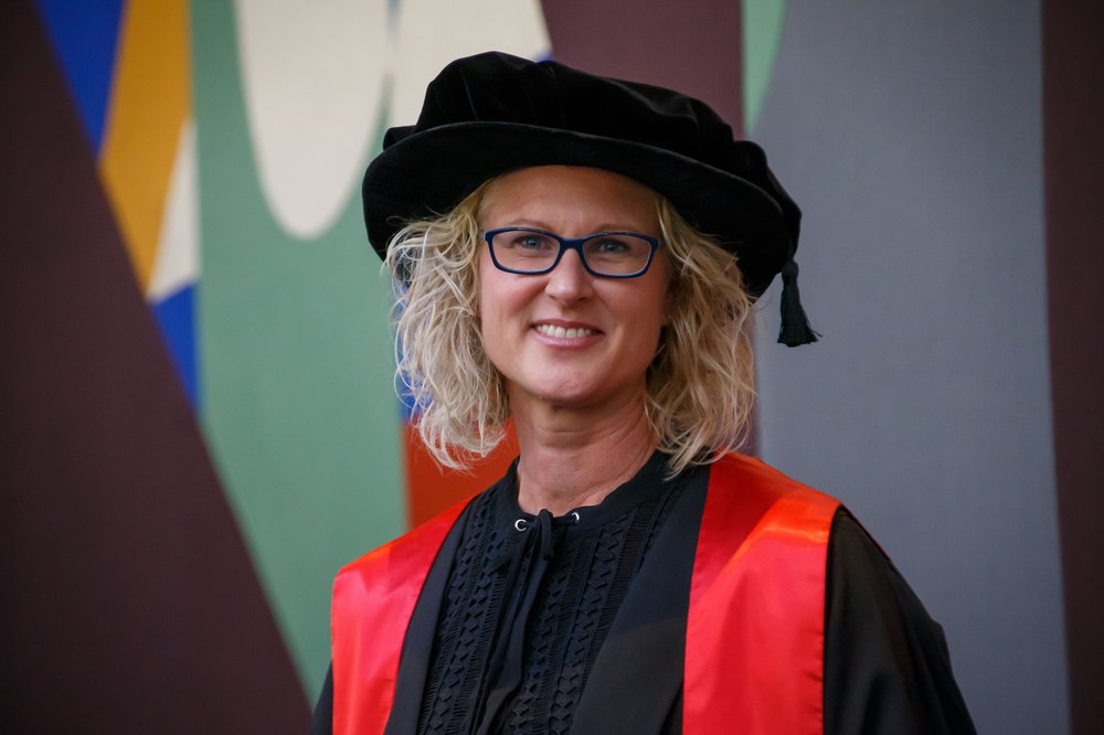 #healthysleep is vital to #Health &amp; #Wellbeing. For many women, restorative #sleep throughout #pregnancy &amp; the early childhood years, is a challenge.  <a href="/MasseyUni/">Massey University</a> <a href="/swrc_nz/">Sleep/Wake Research Centre</a> Dr <a href="/clareladyman/">Clare Ladyman</a> #research shows a link between poor sleep &amp; perinatal depression. bit.ly/3GXvW3A