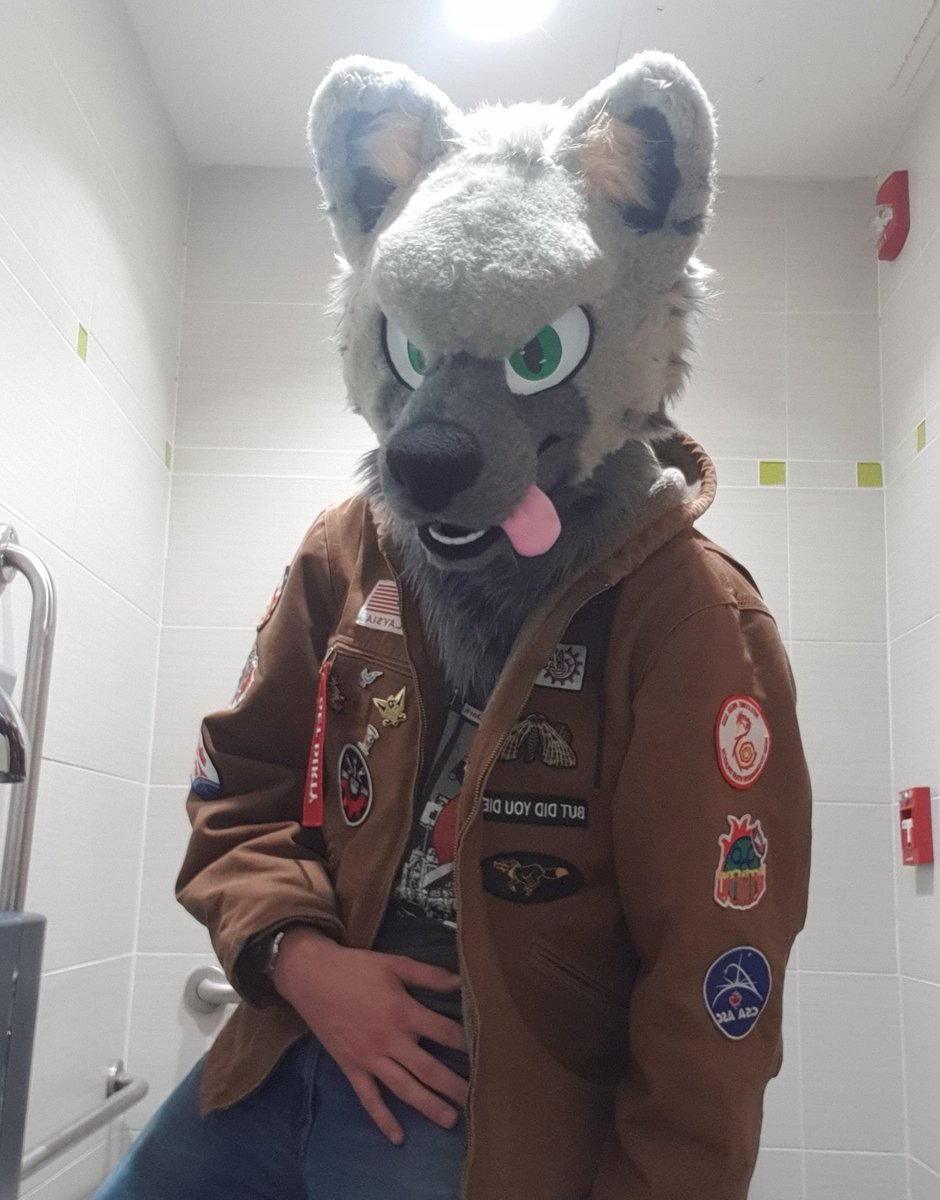 University bathroom furniture pic? Hard or nah?