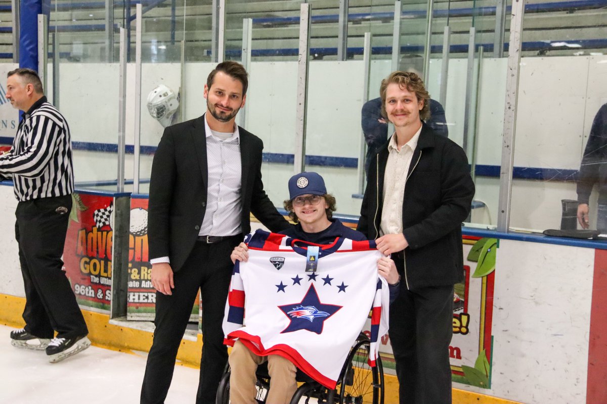 DawgsHockey's tweet photo. It was a powerful weekend of giving back to the Stephenson family in our first ever 3v3 CLASH tournament.

The hockey community came out strong and we were able to give the Stephenson's check for $46,888! Thank you to everyone who made this weekend possible! https://t.co/DuUQICA6Vg