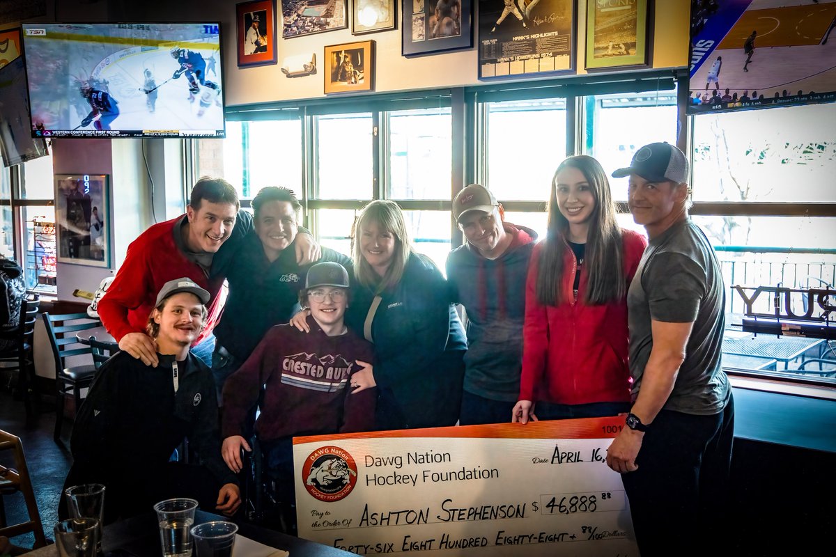 DawgsHockey's tweet photo. It was a powerful weekend of giving back to the Stephenson family in our first ever 3v3 CLASH tournament.

The hockey community came out strong and we were able to give the Stephenson's check for $46,888! Thank you to everyone who made this weekend possible! https://t.co/DuUQICA6Vg