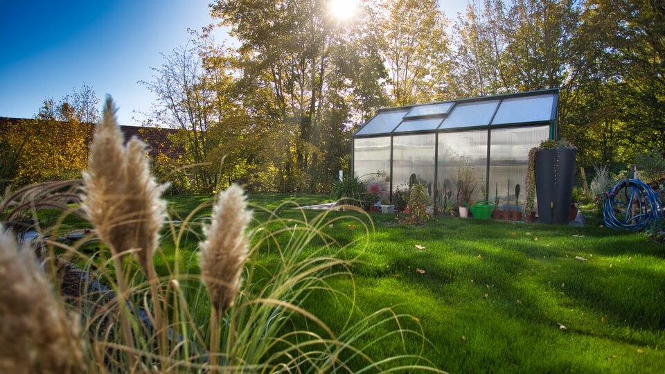 Get ready for spring with Loxone! 🌱

We created a checklist for a smart garden that will make your life easier, more sustainable and definitely more relaxed! 

Have you already started working on your outdoor sanctuary? 🌷

#garden #gardening #smartgarden #automation #irrigation